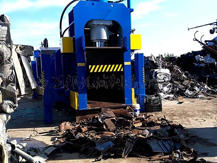 液壓龍門(mén)剪